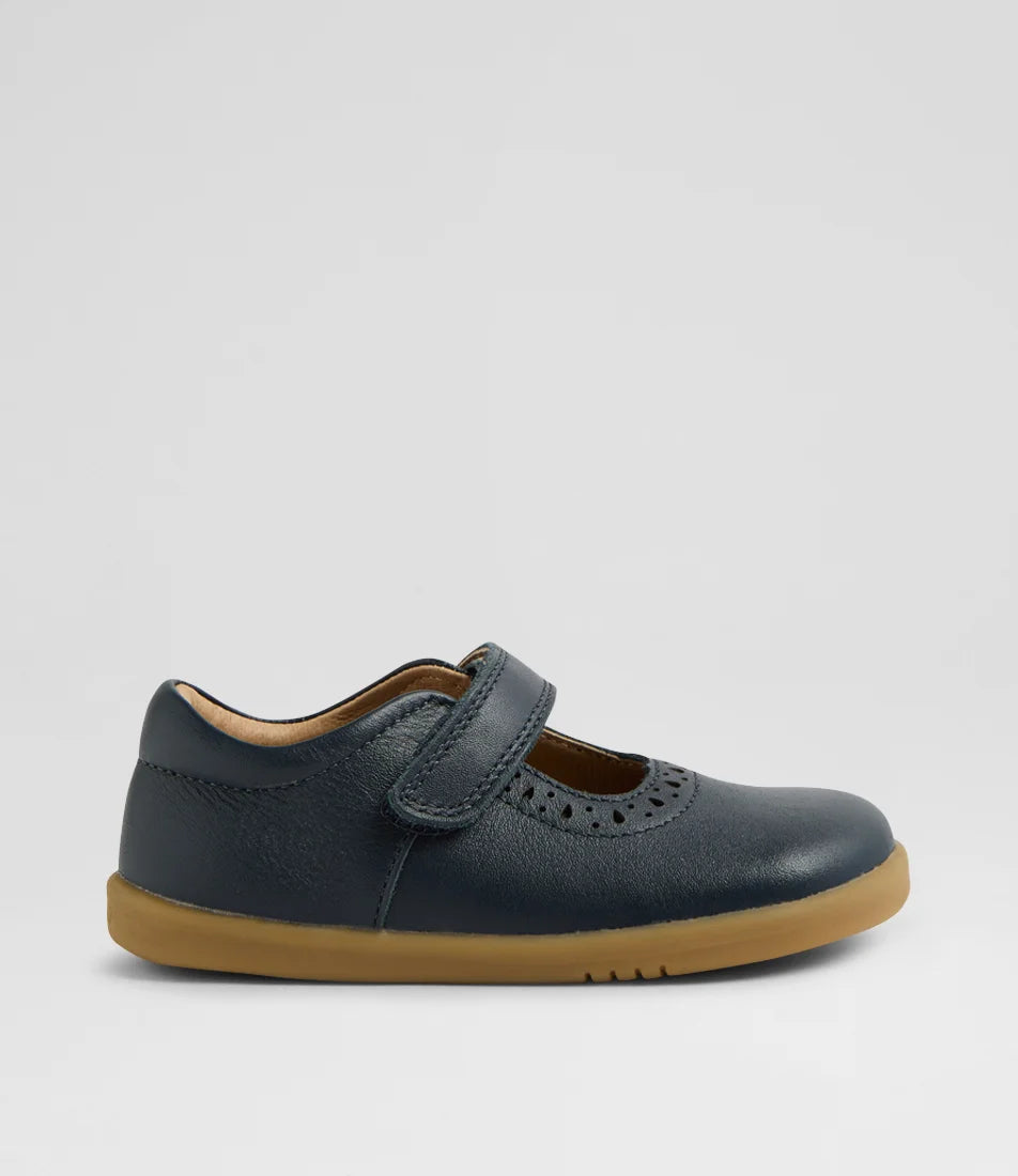 I Walk Lola Navy