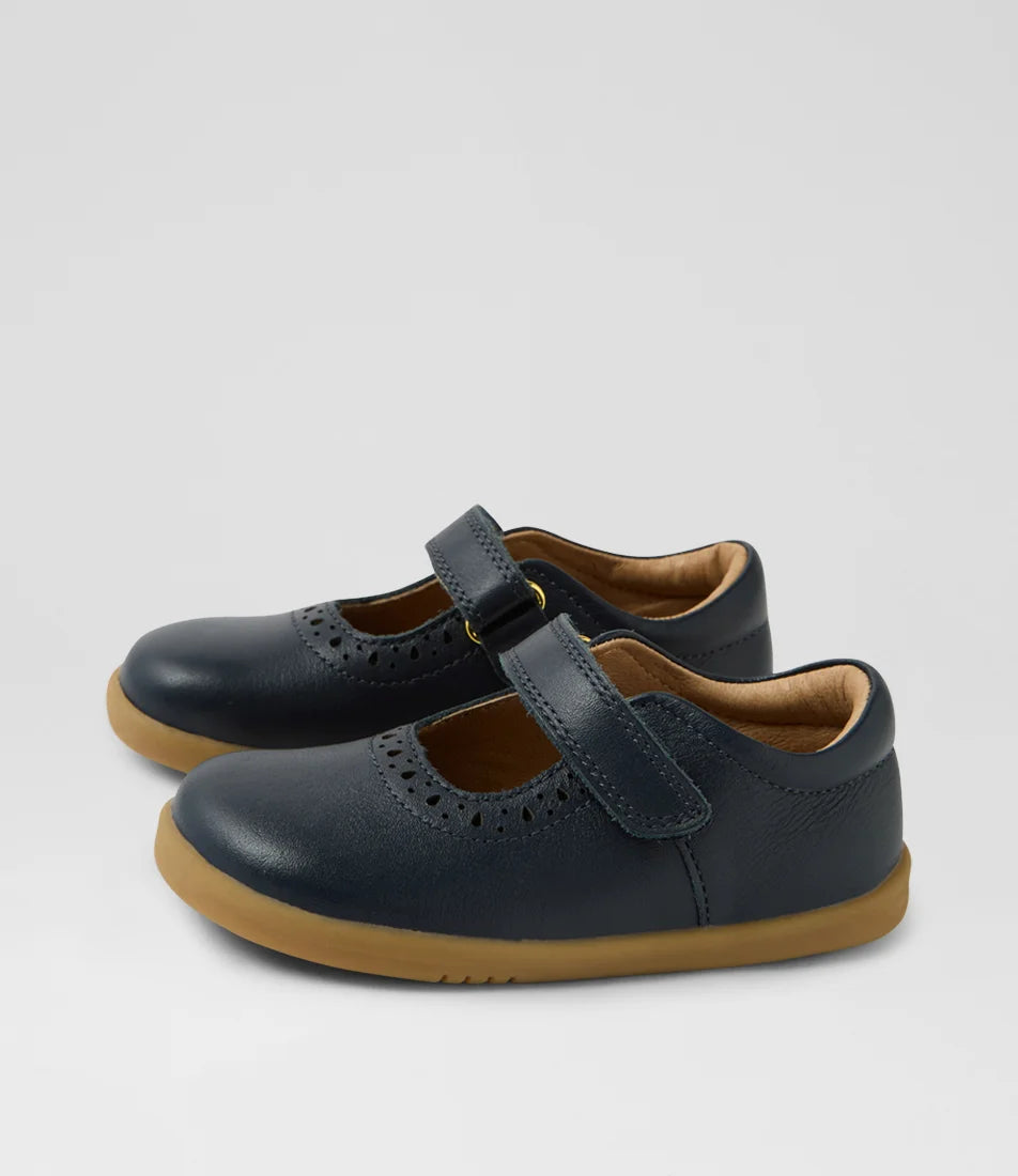 I Walk Lola Navy